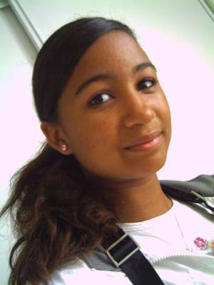 ca c ma nany a moi ma sista jtd de tro tjr la pour tes chagrin et tes delire je seré